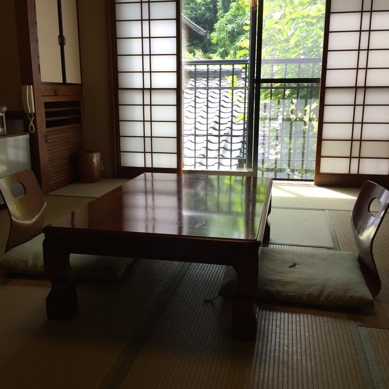Seifusou Hotel Yufu Ruang foto