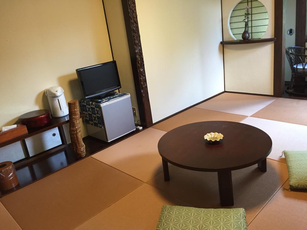 Seifusou Hotel Yufu Ruang foto
